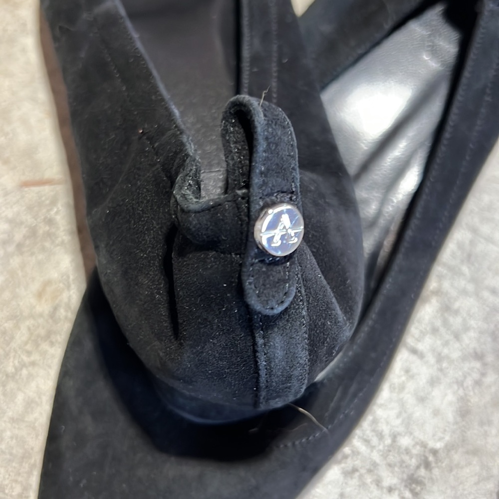 Good Condition - image 3